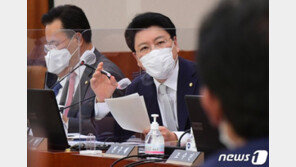 장제원 “文, 명실상부한 독재자…졸렬한 징계는 통치권력 행패”