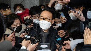 정한중 위원장 “윤석열 중징계, 靑이나 秋 ‘오더’ 없었다”