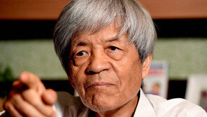 日원로 언론인, 스가에 쓴소리 “지지율 하락 당연”