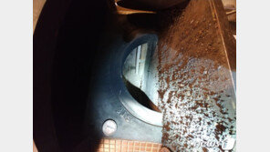 2년전 폭발사고 부산 피자가게서 또 가스 폭발…종업원 1명 화상