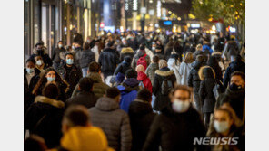 ‘방역모범국’ 독일도 코로나 일일 확진자 3만명 초과
