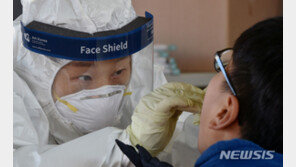 자가 검체채취·진단 안전·정확성 우려…당국 “콧구멍 긁는 수준 아냐”