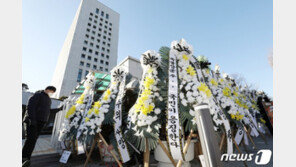 尹징계 대통령 재가에…검사들 “결정타 ‘심재철 진술서’ 까보자”