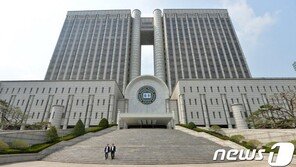 ‘명동 사채왕’ 덫에 마약누명 60대…재심서 무죄
