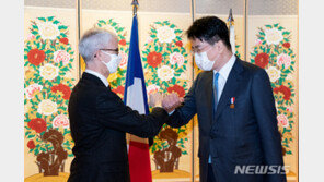 조원태 한진그룹 회장, 프랑스 외교공로 훈장 금장 수훈