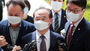 새 증거 확보했다는 검찰, 오거돈 구속영장 발부될까