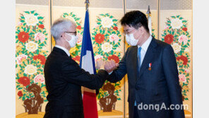 조원태 한진그룹 회장, 프랑스 외교공로 최고 훈장 수훈