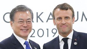 文대통령, 佛마크롱 코로나 확진에 “쾌유 빈다”