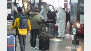 정부 “오늘부터 연말까지 영국 항공편 운항 일시 중단”