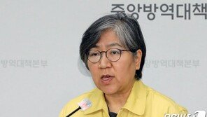 정은경 “재생산지수 ‘1.07’ 안심 못한다…1000명대 정점 꺾여야”