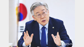 이재명 경기지사 “대선, 국민이 정하는 길로 가겠다”