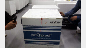 [단독]“백신 나오세요! 10분안에 화물기로”… 충격받지 않게 시속 5km 조심조심