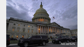 美 의회 개원…AP “역대 어느 의회보다 분열적”