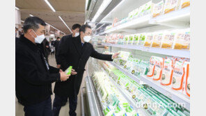 이성희 농협중앙회장, 농축산물 유통현장서 새해 업무 시작