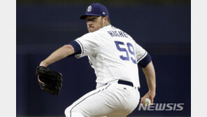 필 휴즈, 은퇴 선언…“우여곡절 속 12년, 자부심 느껴”