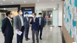 이재용, 반도체로 새해 현장경영…“새 삼성 도약하자”