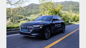 [화요 명차]아우디 전동화 전략의 포석 ‘e-트론’  