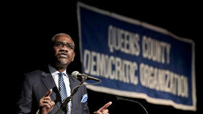 美하원 외교위원장 “대북전단금지법 논의할 위원회 소집”