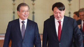 청와대 향하는 원전수사…정권말 ‘핵폭탄’ 되나