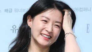 ‘정인이 추모’ 이영애, 소아환자·의료진에 1억 기부