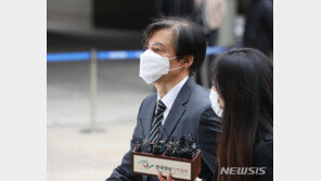 소아청소년과 의사회 “조국 딸 의사되는 것 좌시 안해”