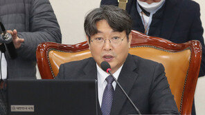 이춘석 신임 국회 사무총장 임명안 본회의 통과