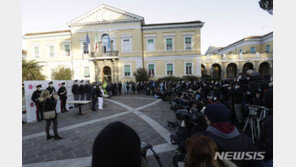 한은 “코로나19로 남·북 유럽간 경제력 격차 심화”