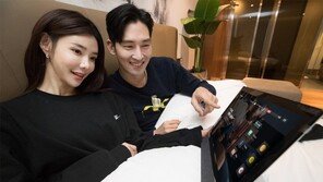 TV-셋톱박스-AI 스피커 결합… KT, ‘기가지니 테이블 TV2’ 출시