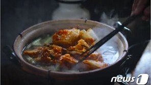 유명 中유튜버, 김장 담그고 김치찌개 끓이며 #중국전통음식