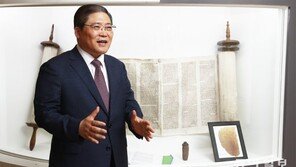 “인간을 이긴 바이러스는 없어… 분노의 사회 돼선 안돼”