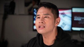 적반하장 유승준 6번째 영상엔…“트럼프 위해 기도·펜스는 유다”