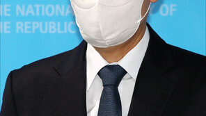 우상호 “野, 文대통령 신년사에 반성·사과 언급할 처지 아냐”