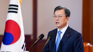 文 “1인당 소득, G7 넘어설것… 터널 끝 보여”