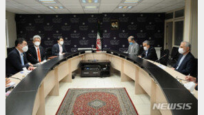 최종건, 이란 고위급 잇따라 접촉…선박 억류 협의 ‘난항’