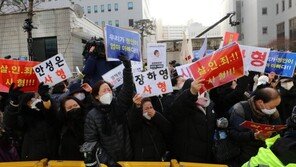 “이 악마 같은 X야”…정인이 재판 중계 방청석도 분노했다