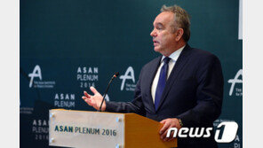 커트 캠벨 “中 부상 견제 위해 쿼드 확대 필요”