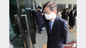 박범계 출자한 로펌 매출 급등…“지분 정리 후 14일 탈퇴”