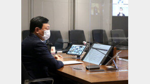 신동빈 “과거 성공 집착해선 미래 없어”