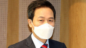 우상호 “김동연, 서울시장 등판 가능성 남아…고민하는 듯”