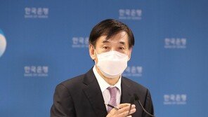 “너무 과속하면 작은 충격에도…”, ‘빚투’에 우려 표한 이주열