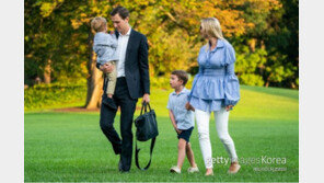 “이방카 부부, 경호원에 사저 화장실 금지”…백악관은 반박