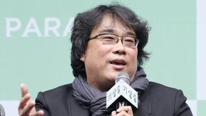봉준호 감독, 제78회 베니스영화제 경쟁부문 심사위원장 위촉…한국인 최초