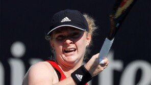 ‘네 손가락 라켓’으로 메이저 본선 스매싱