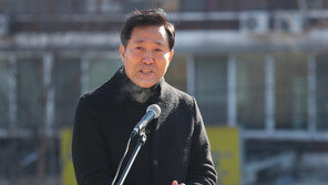 ‘조건부’ 뗀 오세훈 서울시장 출사표 “사전 통합 기대 어려워”
