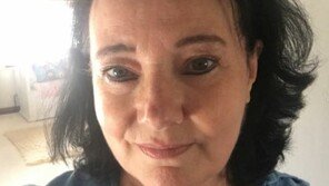 ‘마스크 나눔 천사’ 코로나로 숨지자 동료들 애도 물결