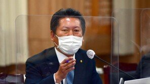 정청래 “文 대통령 尹 언급, 은연 중 강력한 경고”