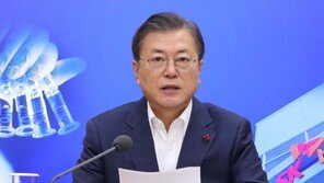 靑 “노바백스 백신 기술 이전, 이르면 이달 안에 가능”