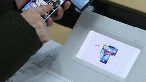 LG, 매각설 이어지던 ‘아픈 손가락’…모바일 접고 미래사업 키우나