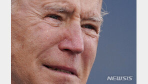 美바이든, 취임 첫날 17개 행정명령 서명할 듯