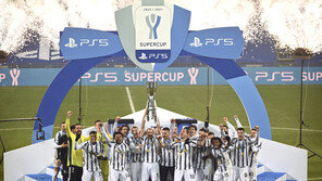 ‘호날두 결승골’ 유벤투스, 나폴리 꺾고 슈퍼컵 우승